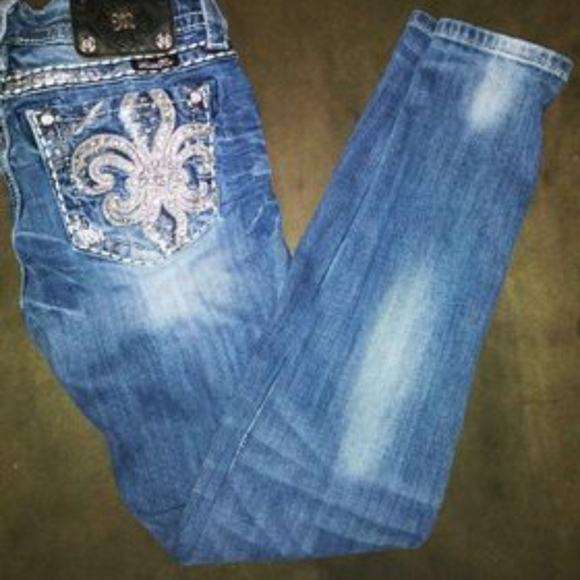 Miss Me Jeans - Picture 2 of 5